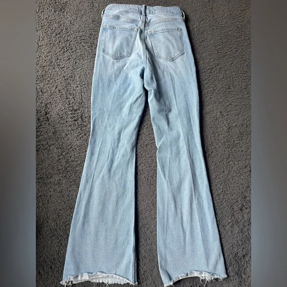 Old Navy distressed flares, high rise, light wash, size 4 - Picture 5 of 6